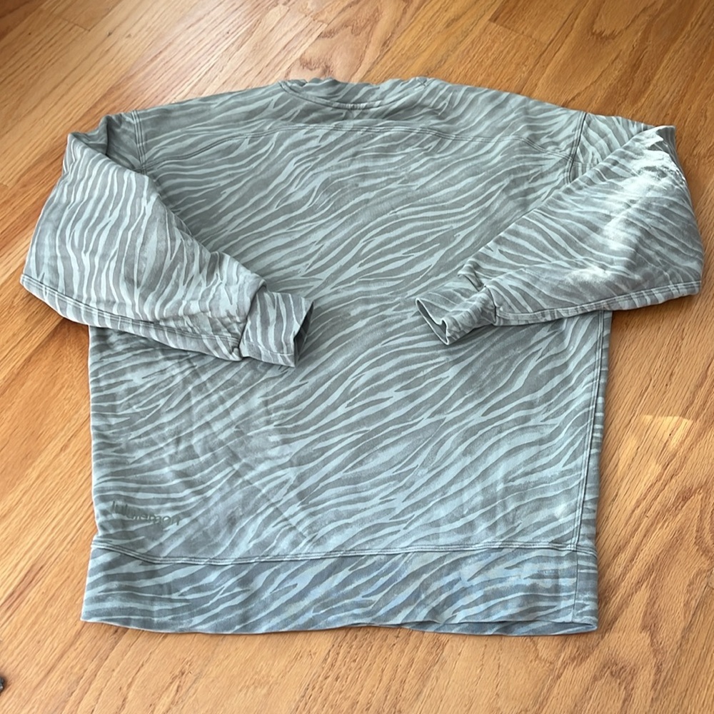 Lululemon Perfectly Oversized Crew Le Tigre camo WP green fern multi size 2 - Picture 4 of 9